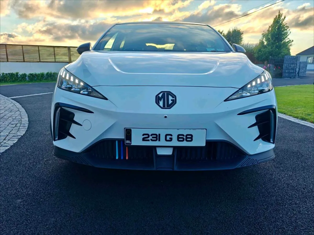 2023 MG4 Top Spec (Exclusive) - Image 4