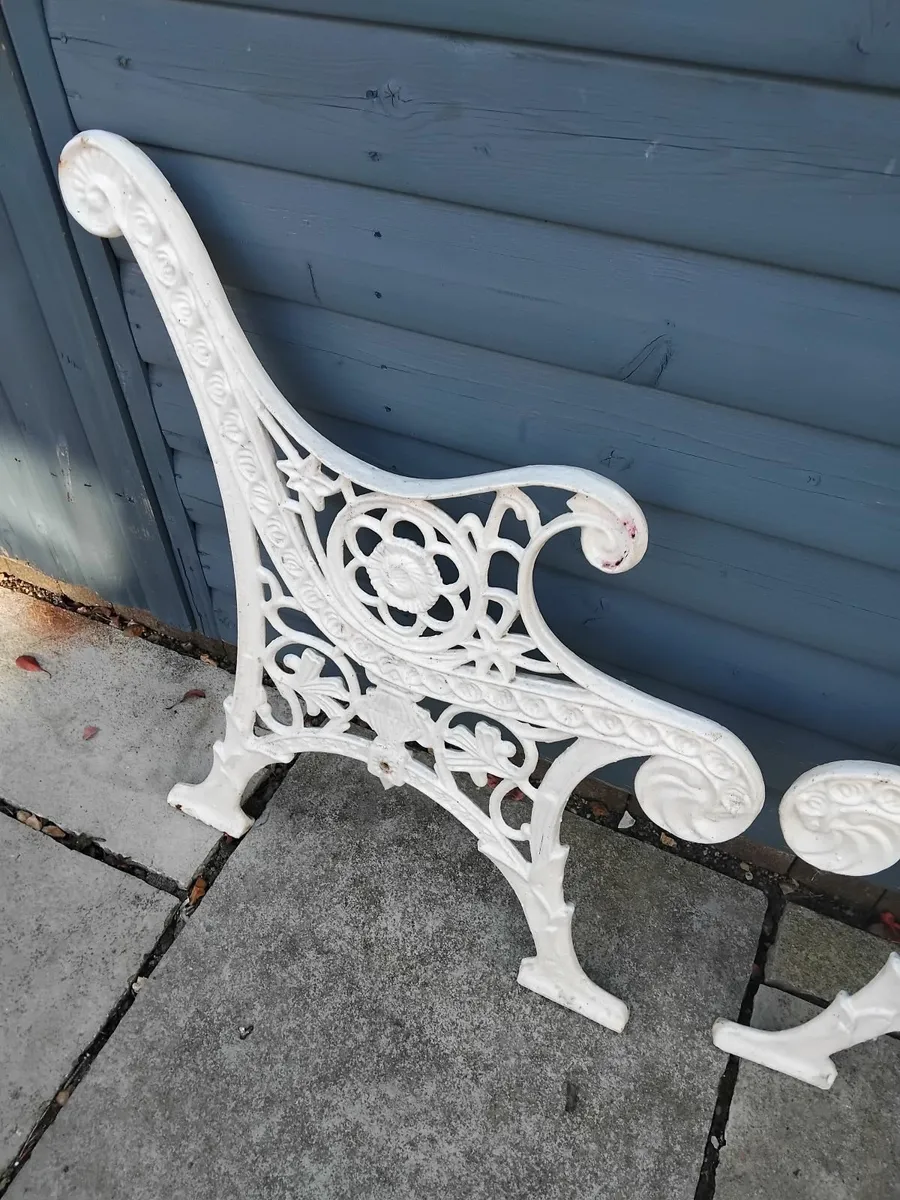 Cast iron bench ends - Image 2