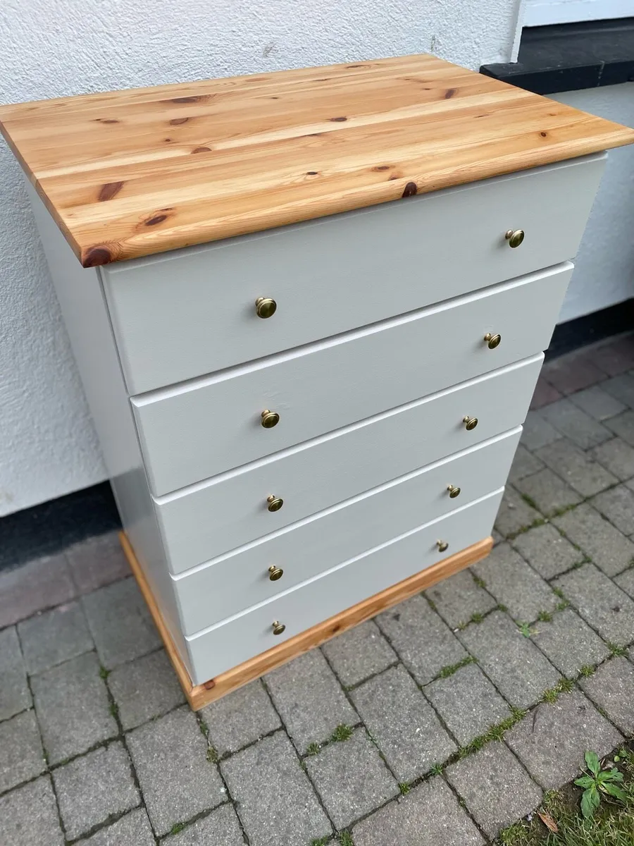 Chest of drawers - Image 2
