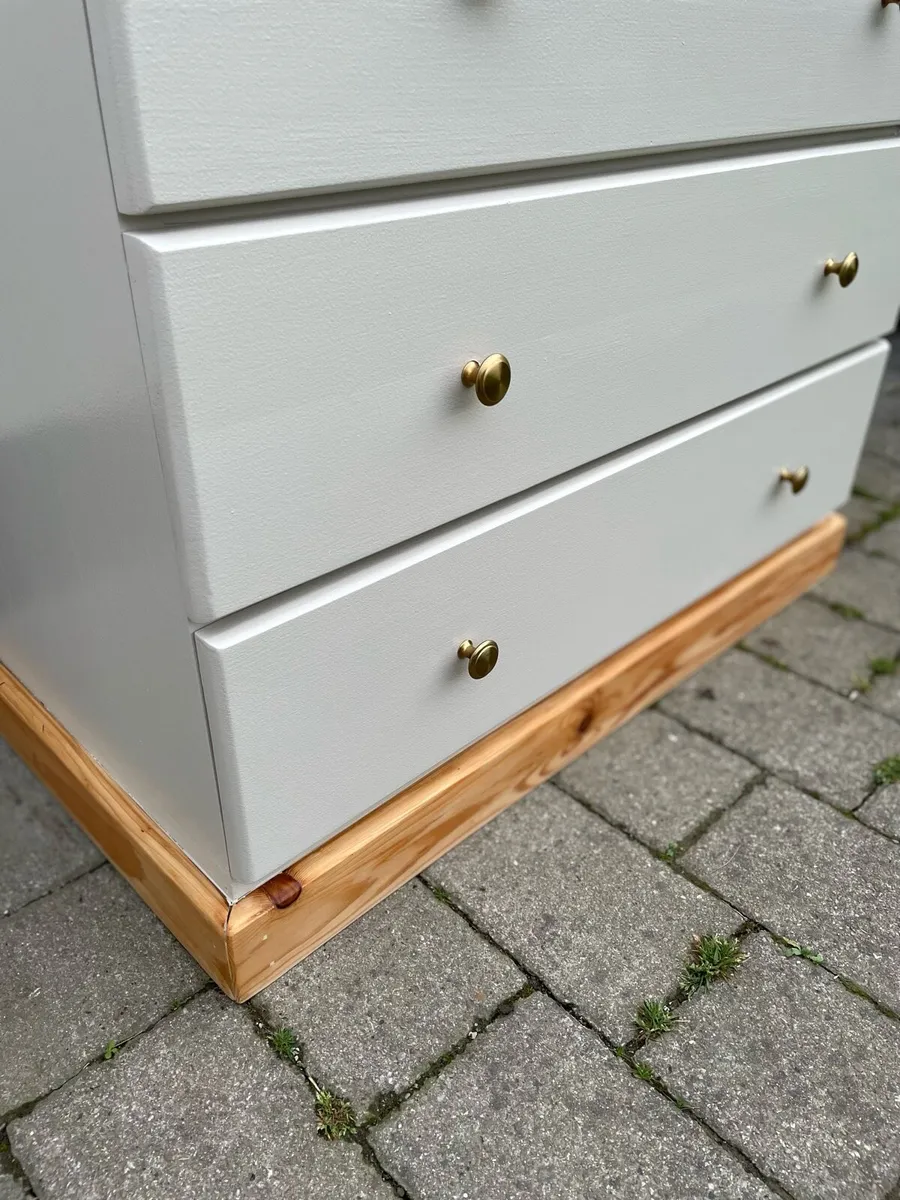Chest of drawers - Image 4