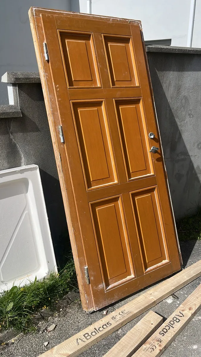 External Doors - Image 2