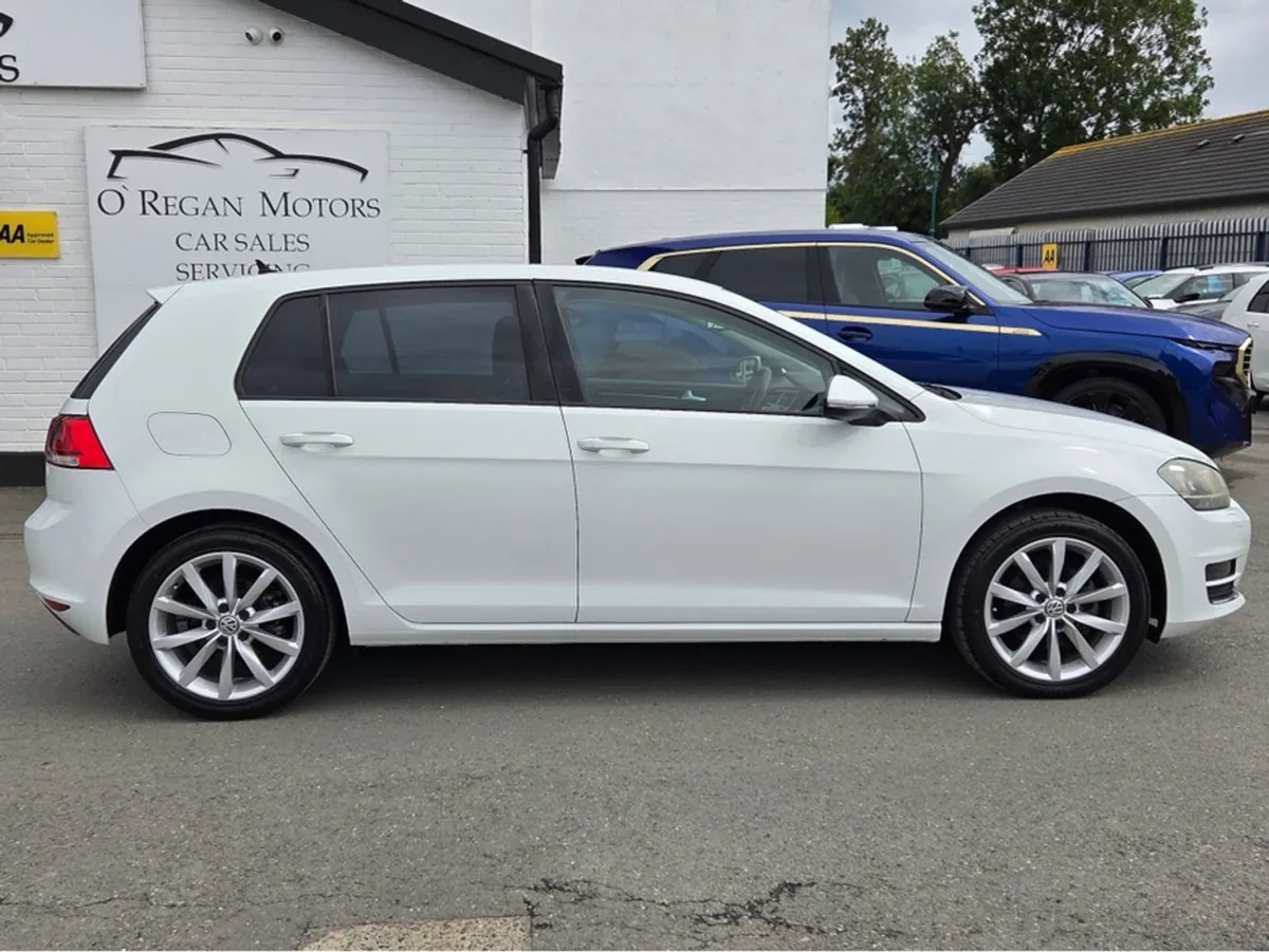 Volkswagen Golf 1.4 TSI 140 BHP Highline Auto - Image 2