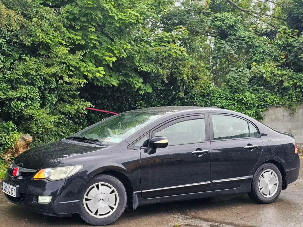 €2222 Automatic honda civic hybrid €2222 - Image 4