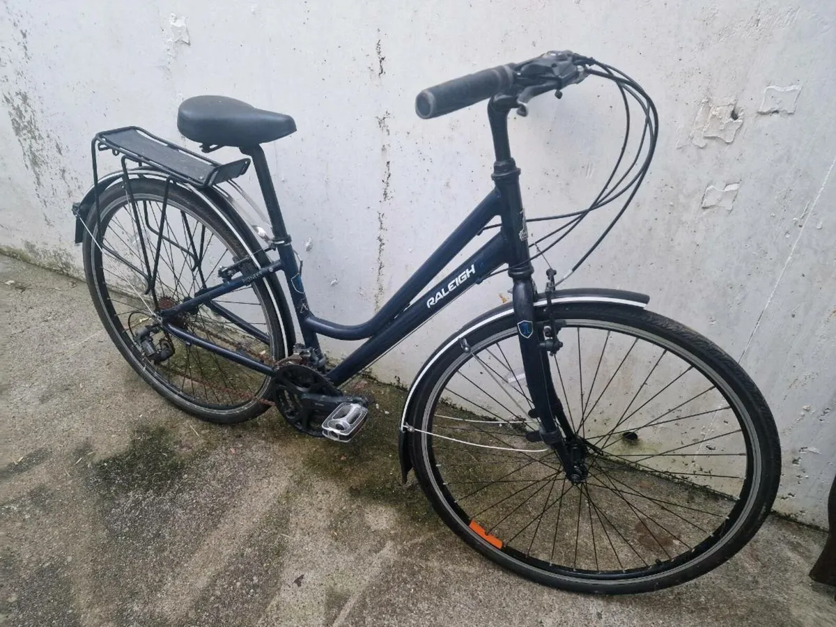 Raleigh pioneer ladies bike - Image 2