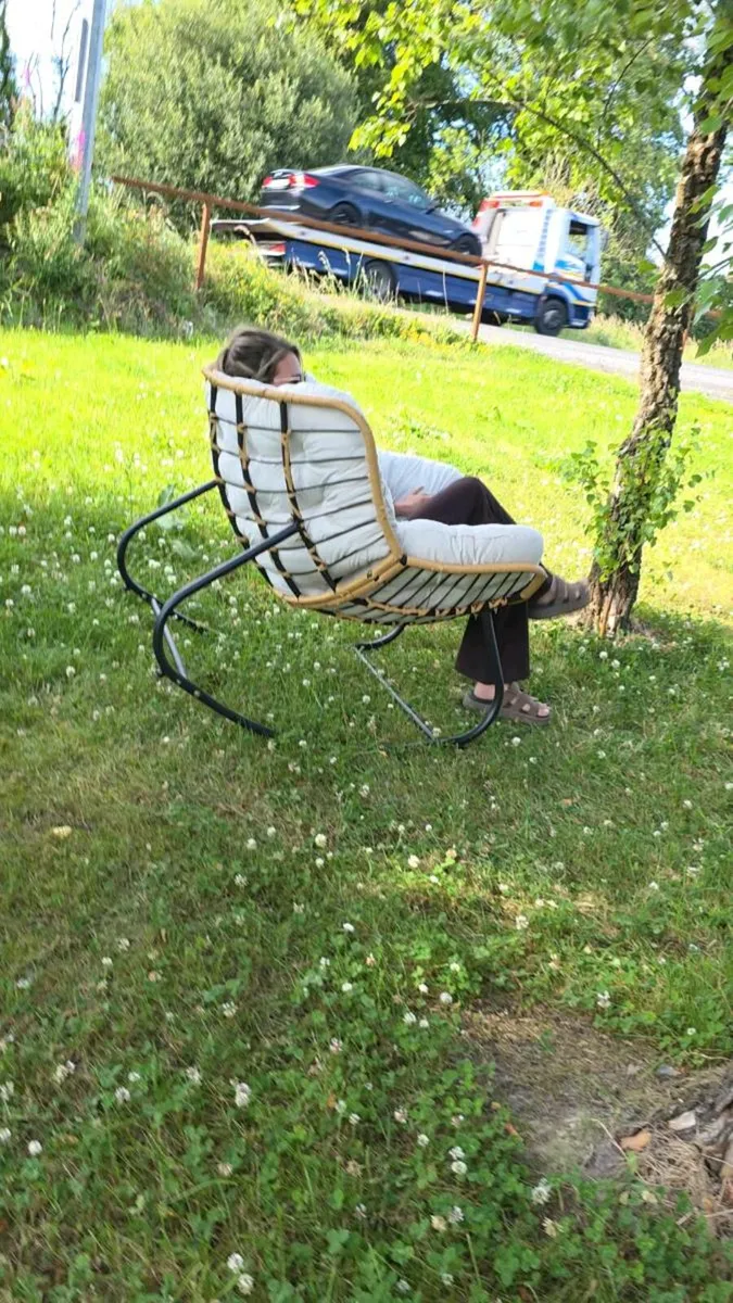 Rocking chair with cushion brand new - Image 2