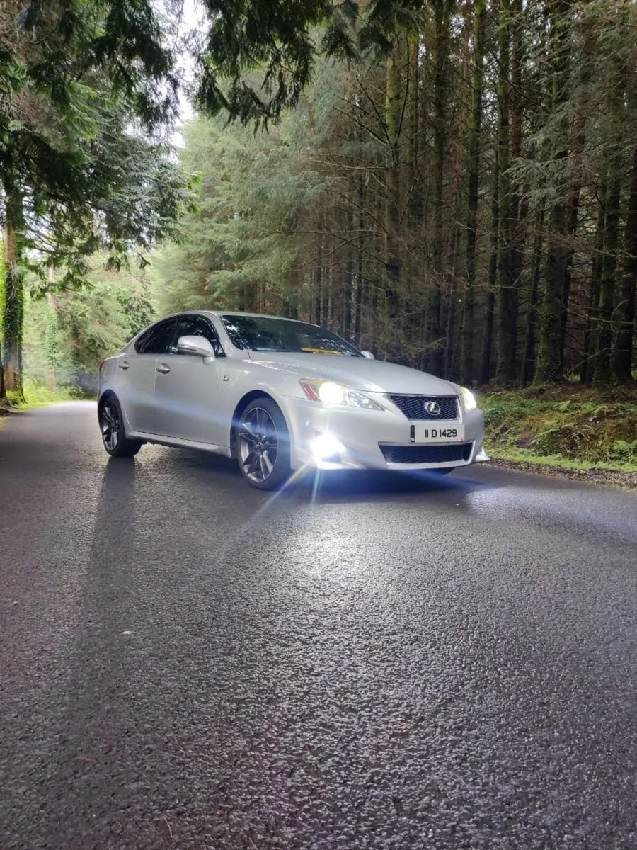 Is200d F Sport - Image 4