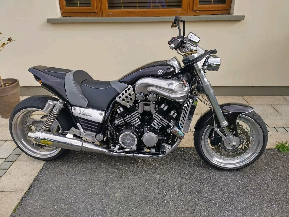 Custom Yamaha VMax 00 - Image 2