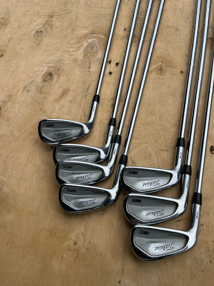 Left hand Titleist 718 cb forged irons - Image 1