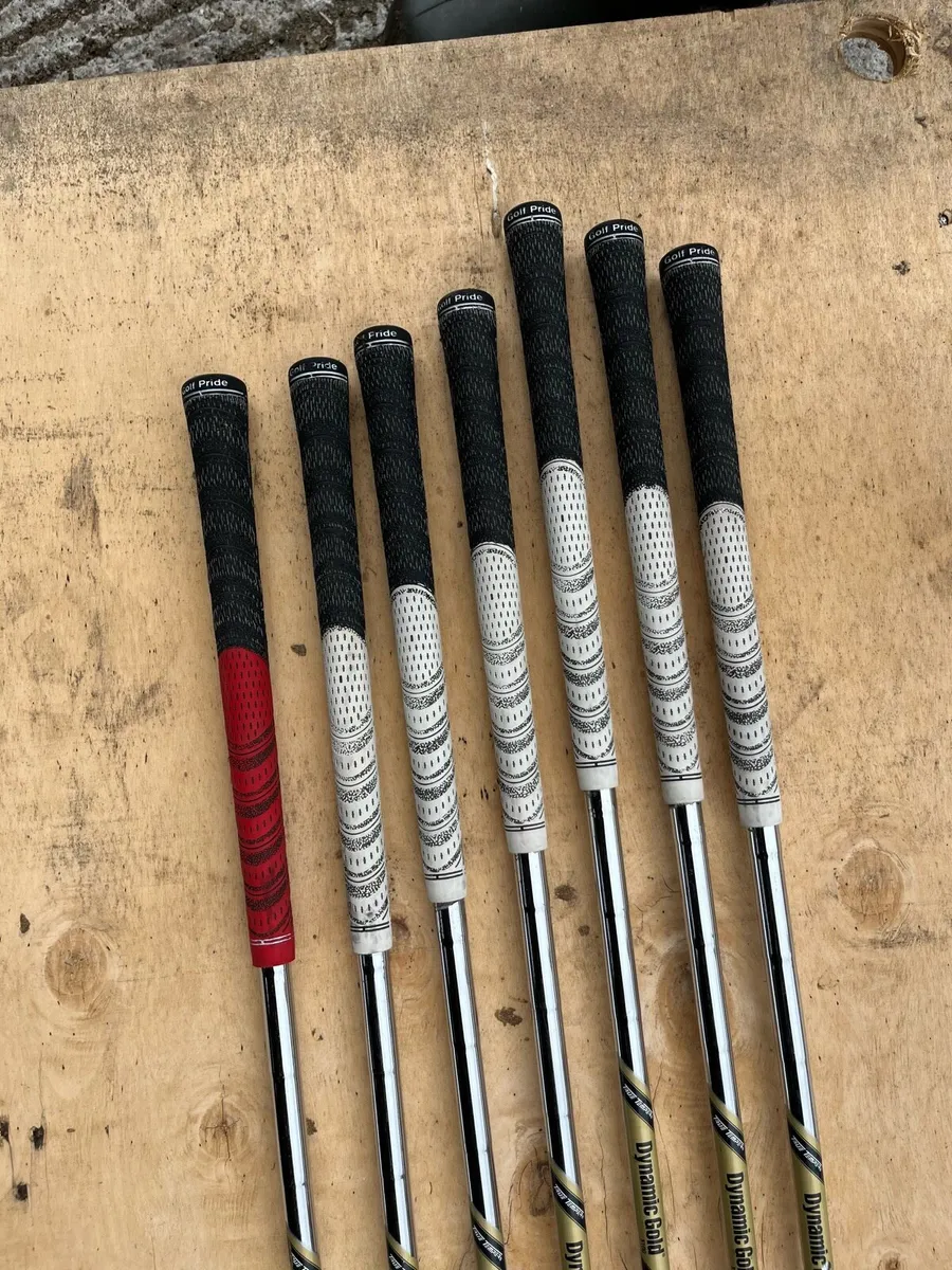 Left hand Titleist 718 cb forged irons - Image 4