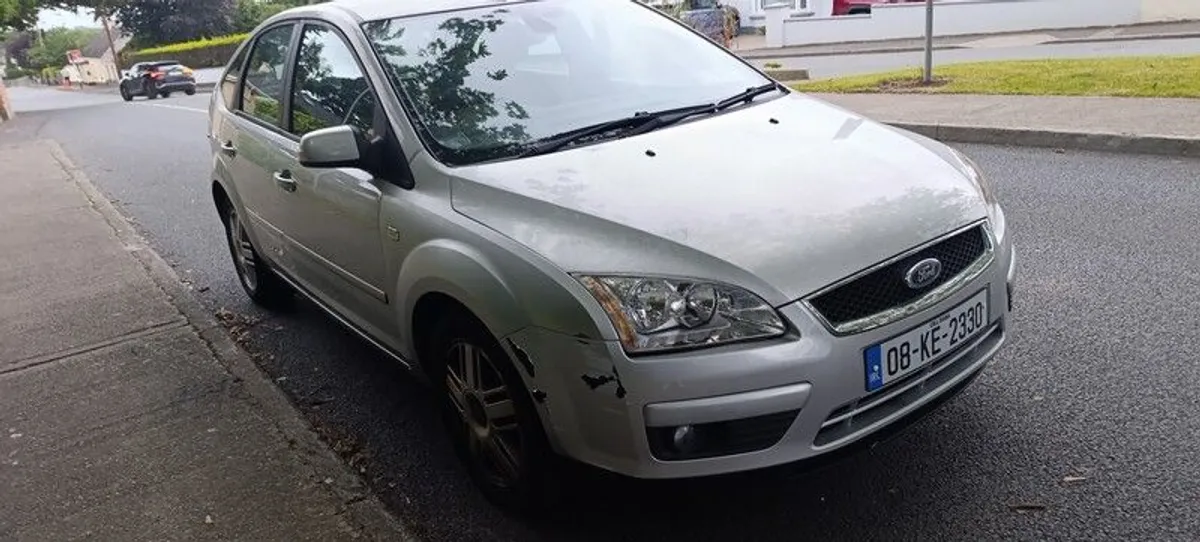 2008 Ford Focus - Image 2