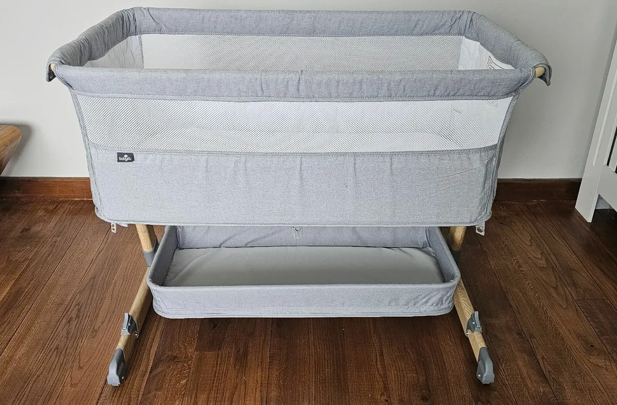 Babylo Cozi Sleeper/  Baby Crib with Storage Shelf - Image 1