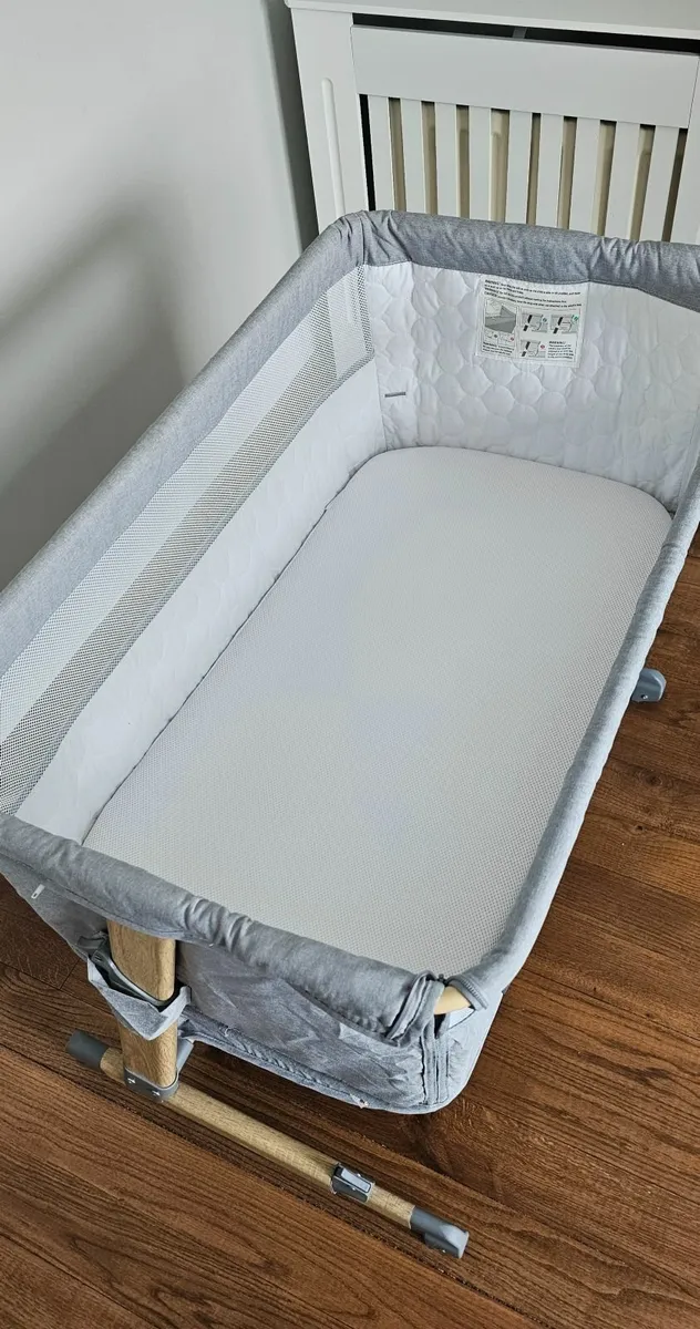 Babylo Cozi Sleeper/  Baby Crib with Storage Shelf - Image 2