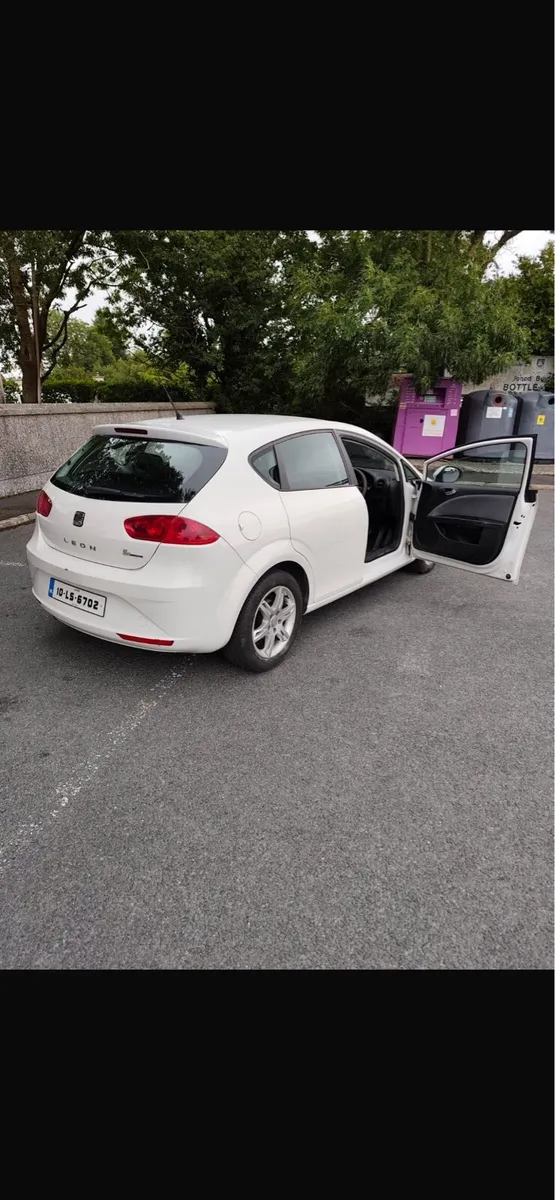 Seat Leon - Image 2