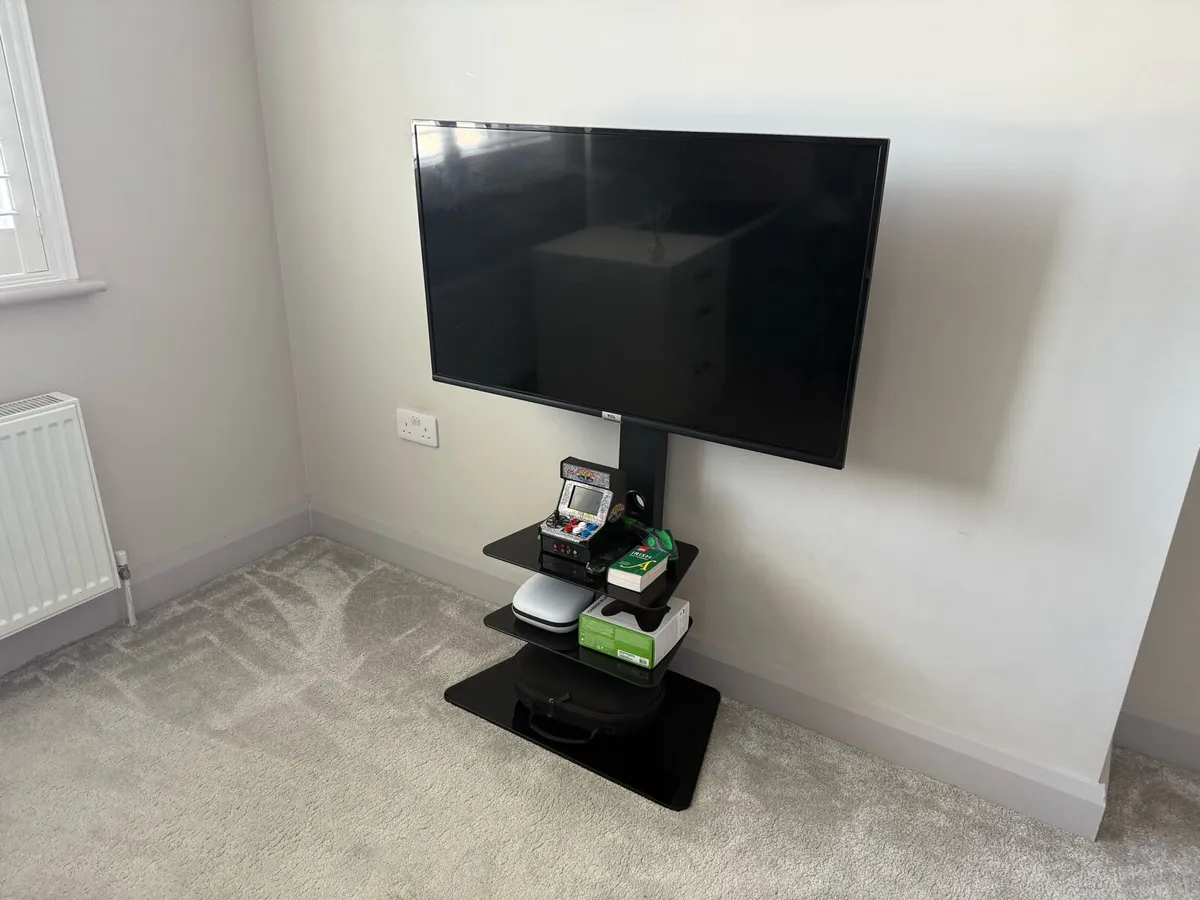 Bontech tv stand - Image 2