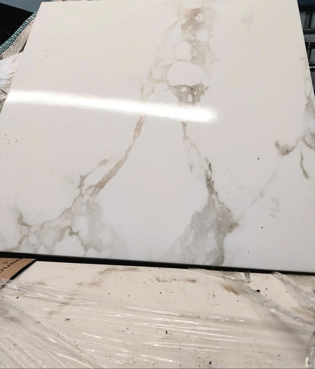 Gold Calacatta 61 x61 Porcelain Floor Tile - Image 3