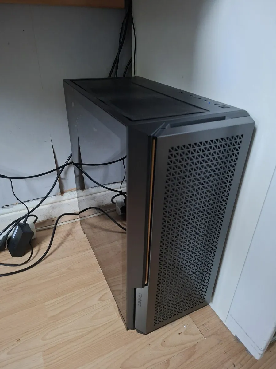 4k Gaming PC (RTX 4070, i7-14700K, 64Go DDR5) - Image 2