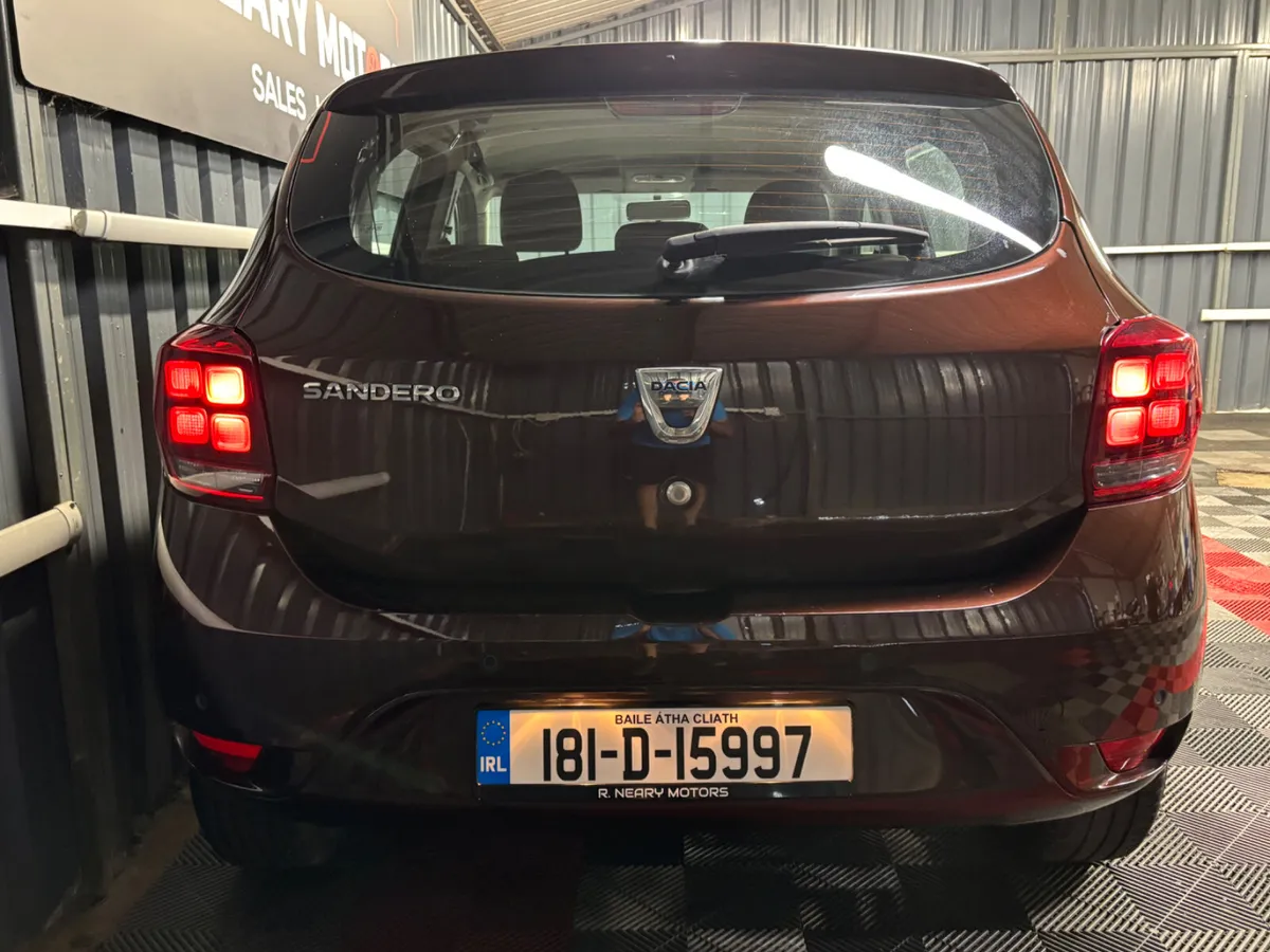 2018 Dacia Sandero 1.0 75 SIGNATURE Manual - Image 2