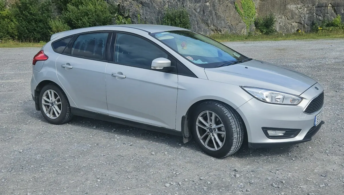 Ford Focus 2015 95hp - Image 1