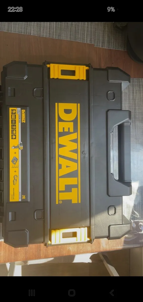 12v dewalt drill - Image 2