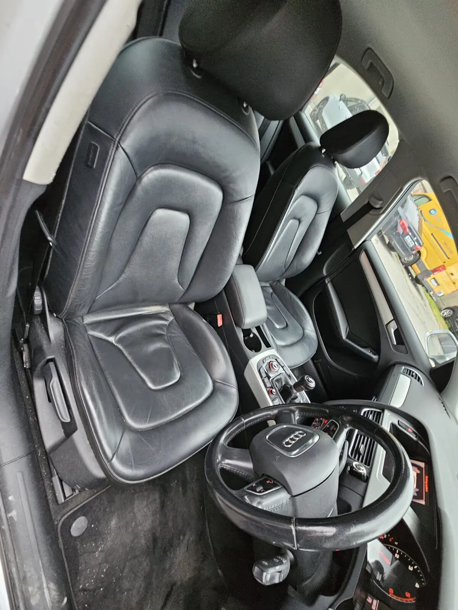Audi A4 2011 tdi nct&taxed €3650 no offers - Image 4