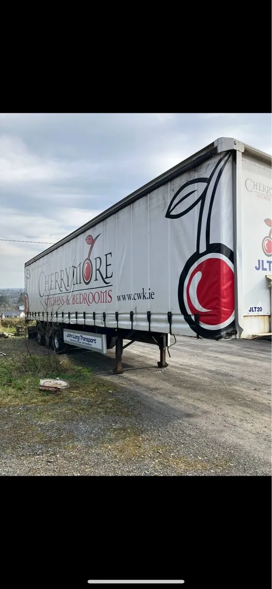 2009 Montracon Curtainsider - Image 2