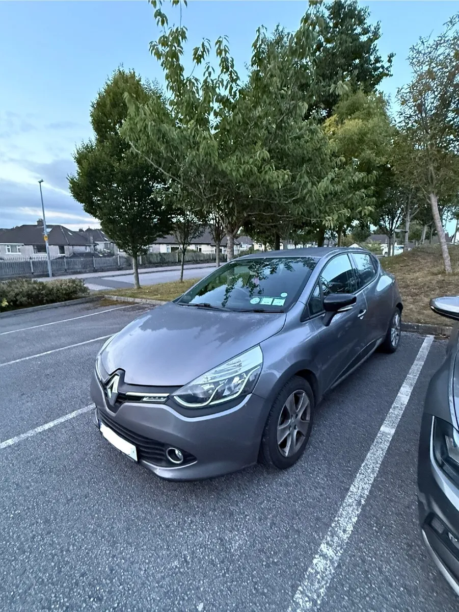 Renault Clio 2016 - Image 1