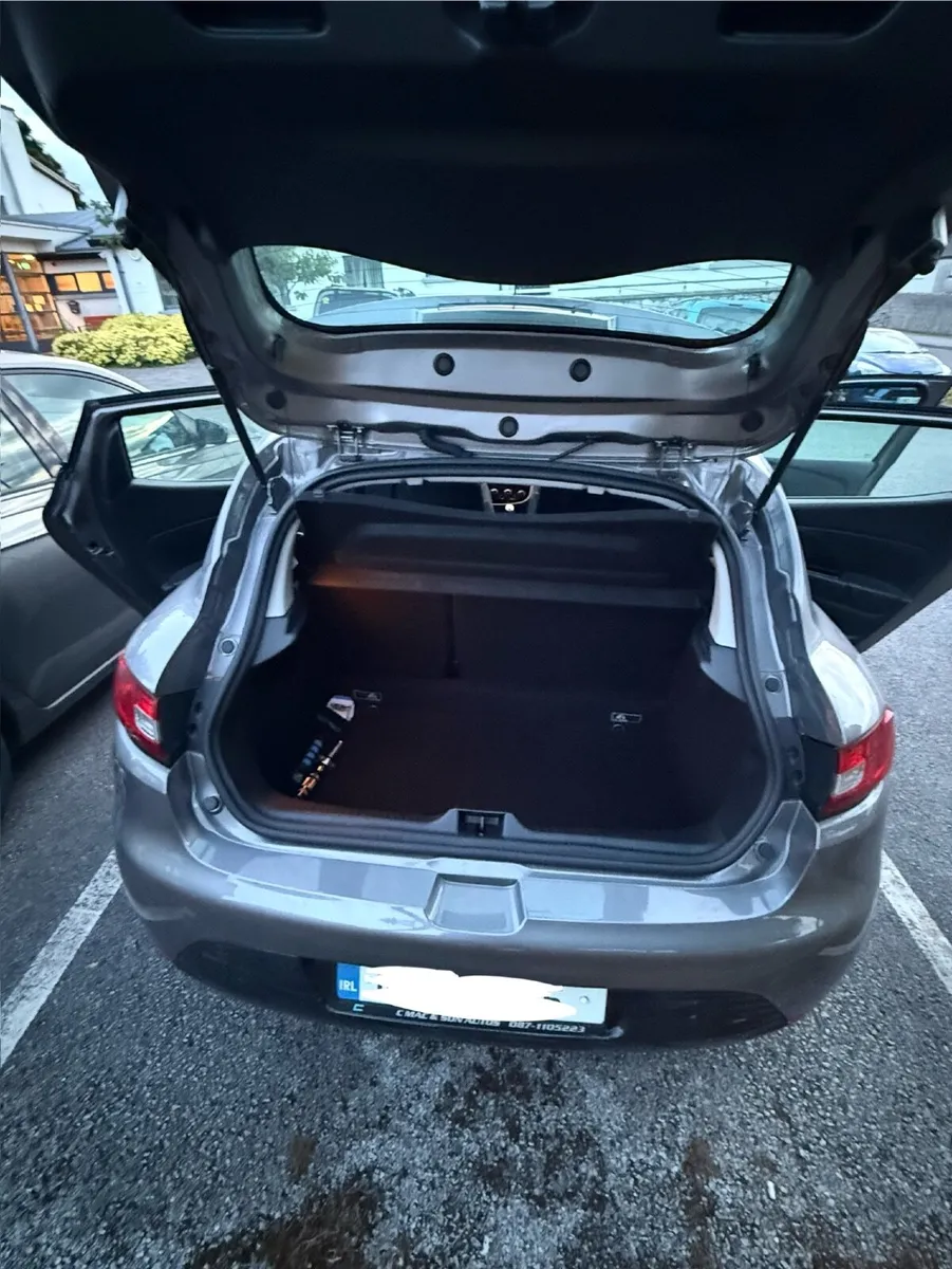 Renault Clio 2016 - Image 4