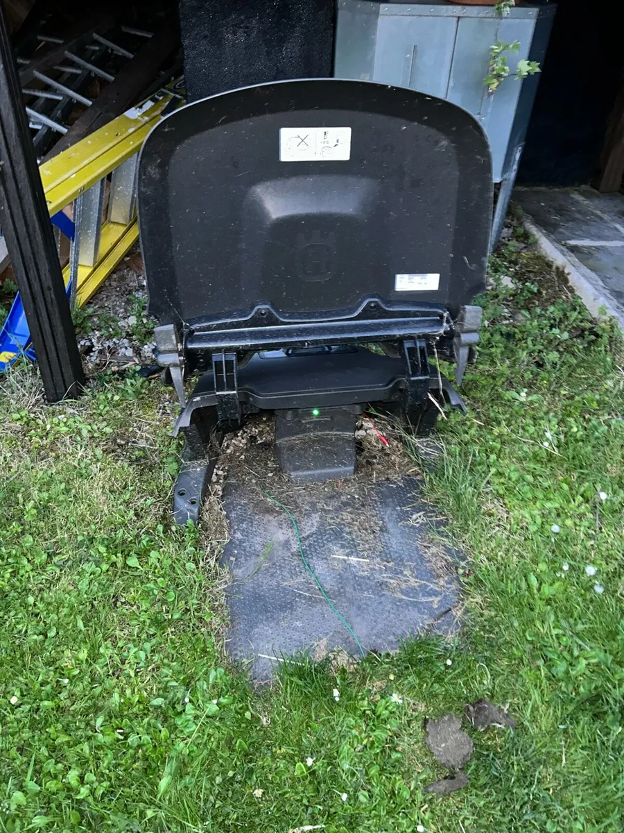 Husqvarna 430x Automower - Image 4