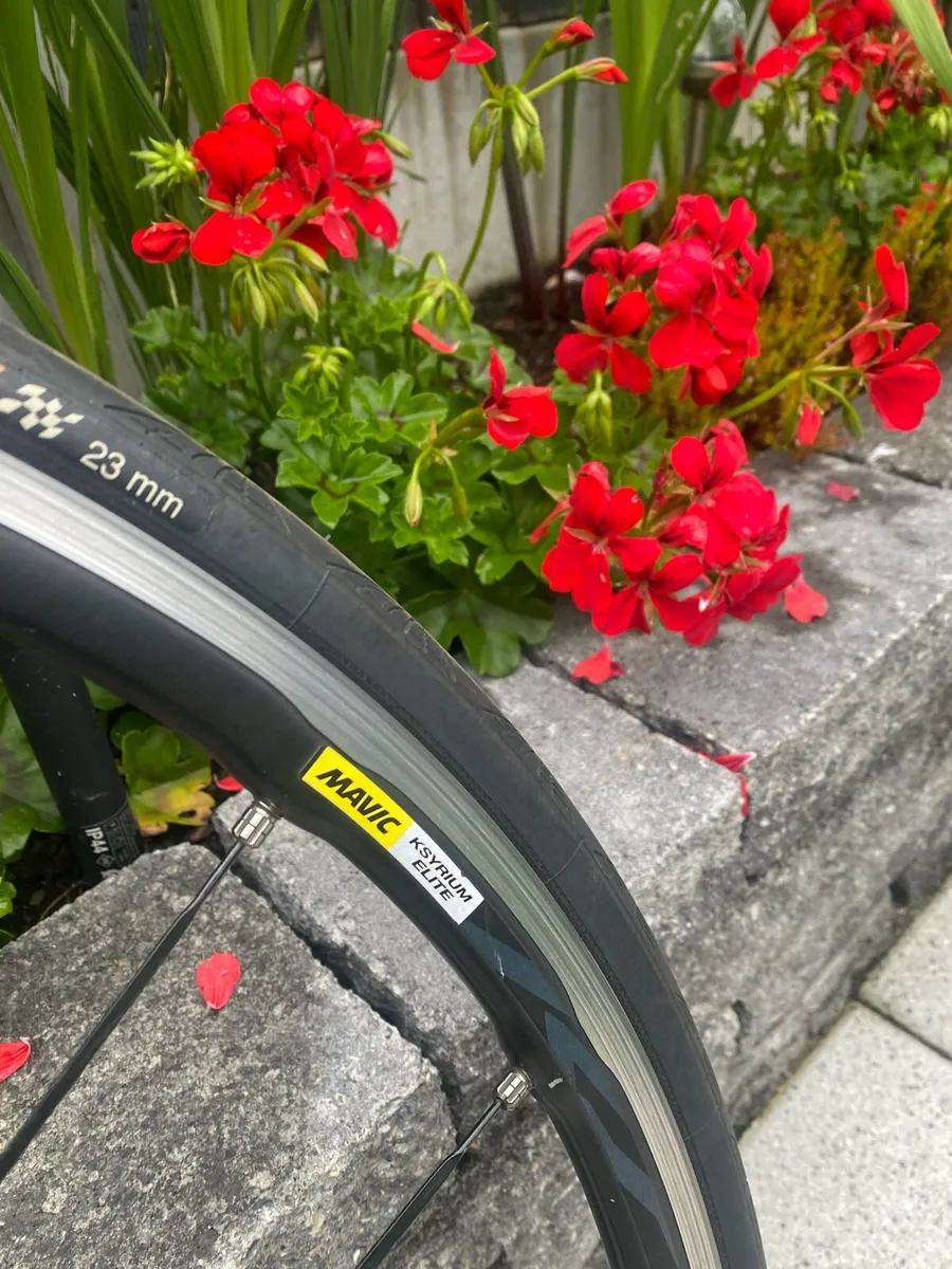Mavic Wheelset - Image 4