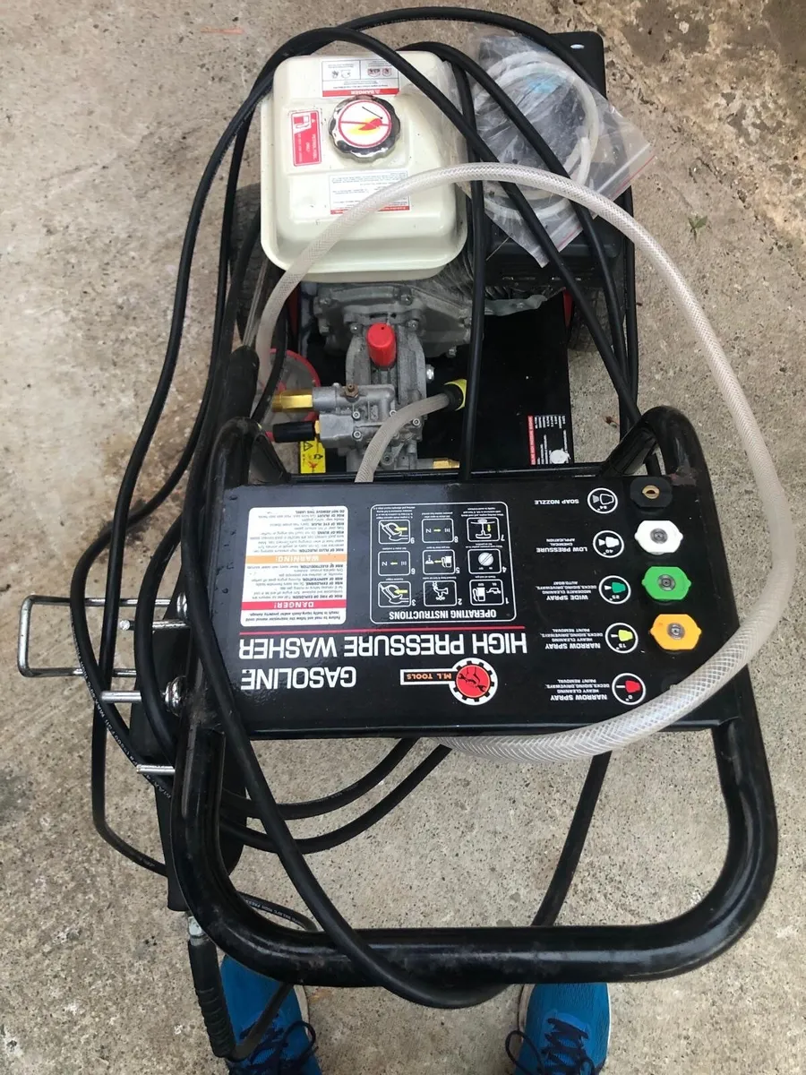 Petrol Power washer 6.5HP - Image 4
