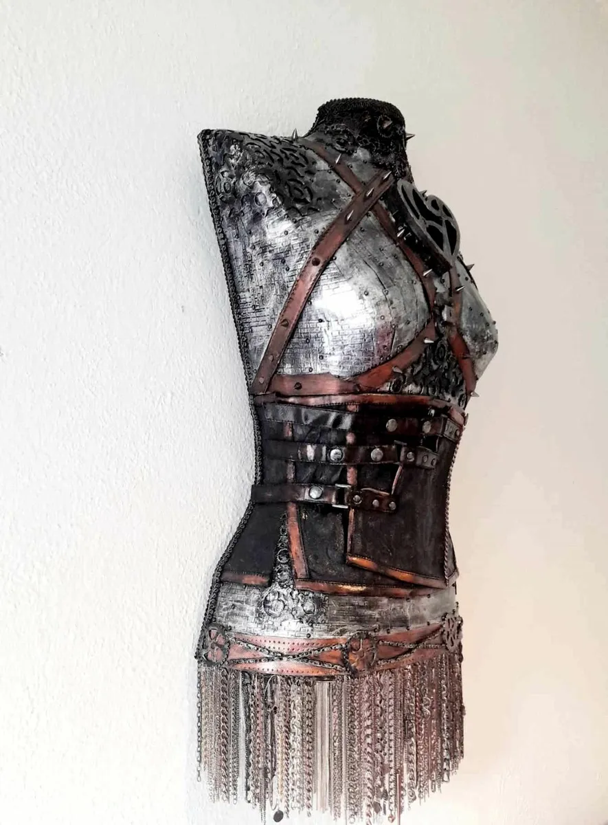 Steampunk Inspired mannequin - Image 1