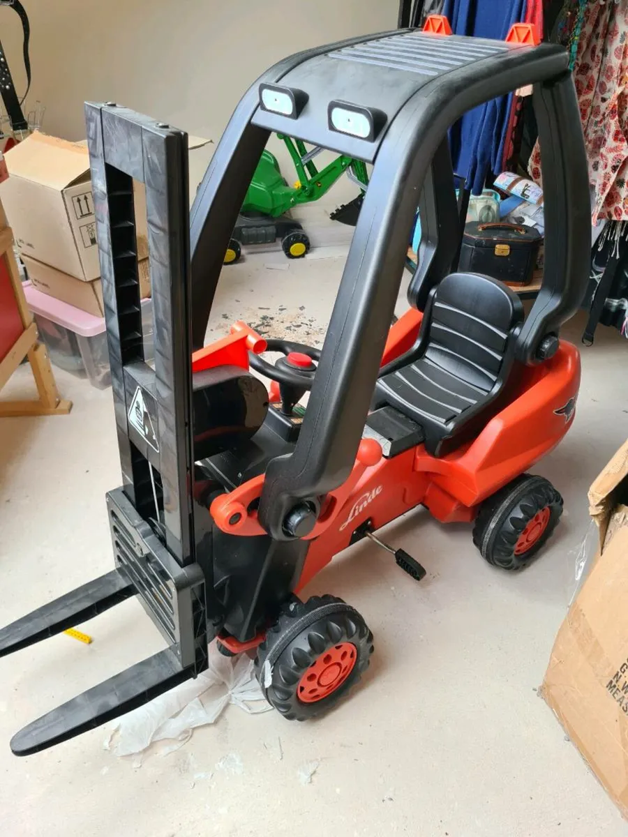 Kids Forklift. - Image 1