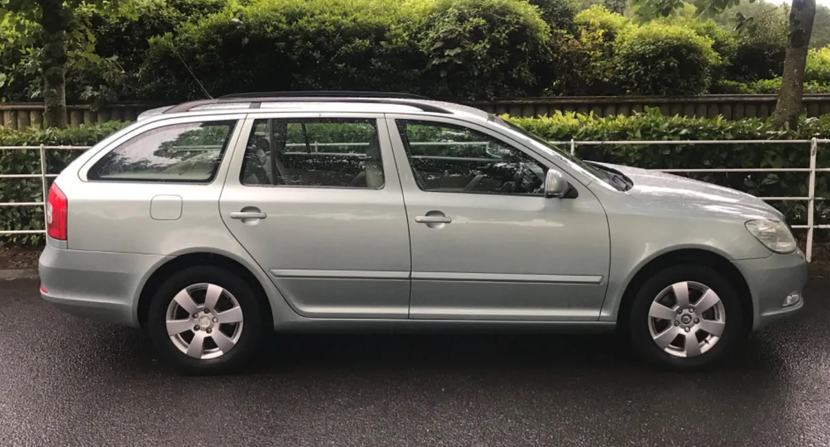 Skoda Octavia Estste 1.9 TDI Elegance BXE 114kms - Image 4