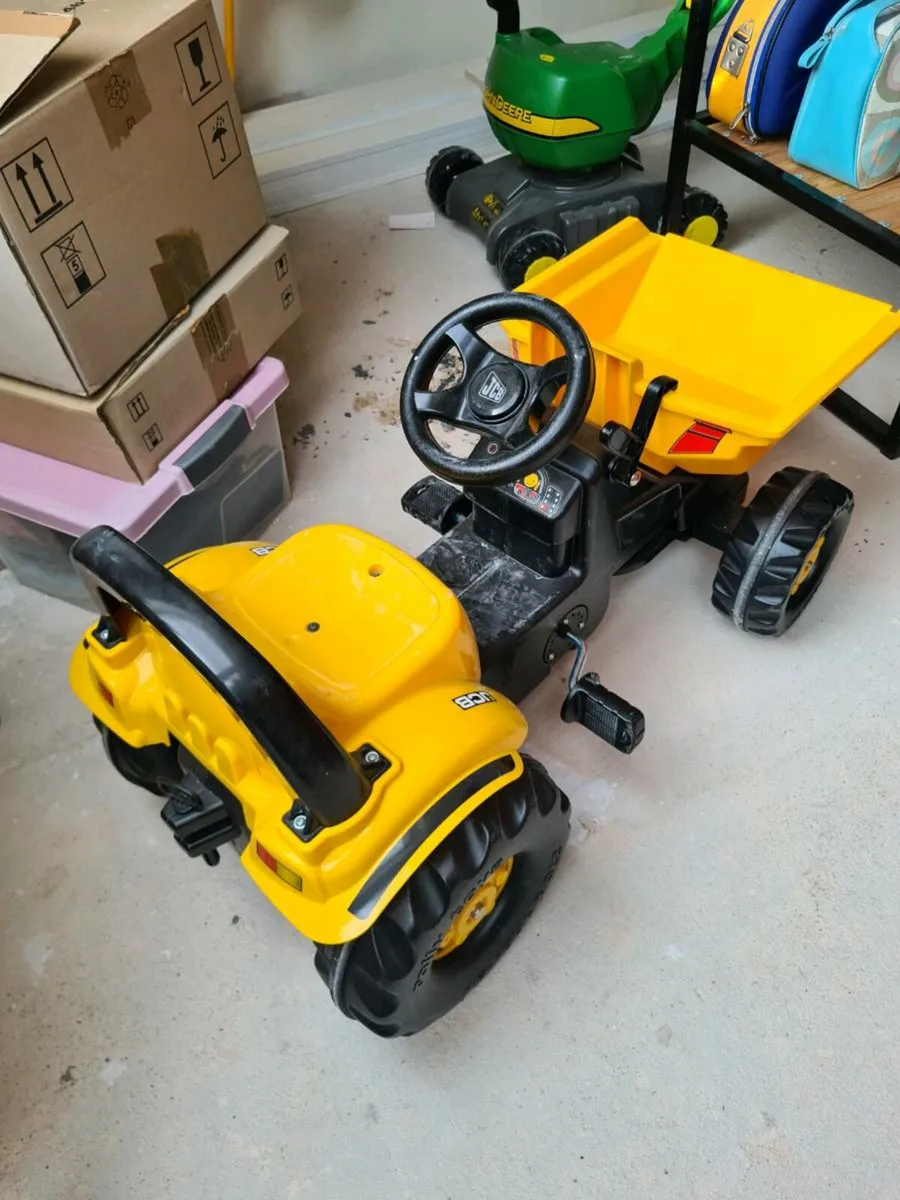 Kids JCB Dumper - Image 2