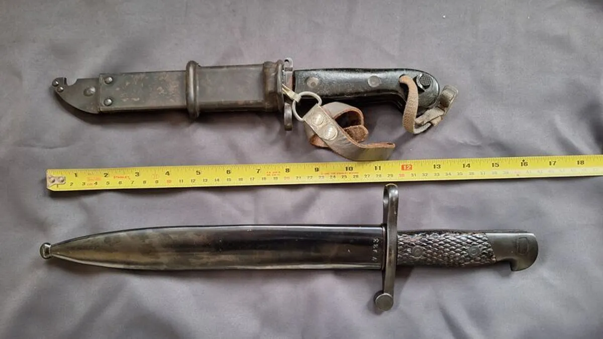 bayonets - Image 2