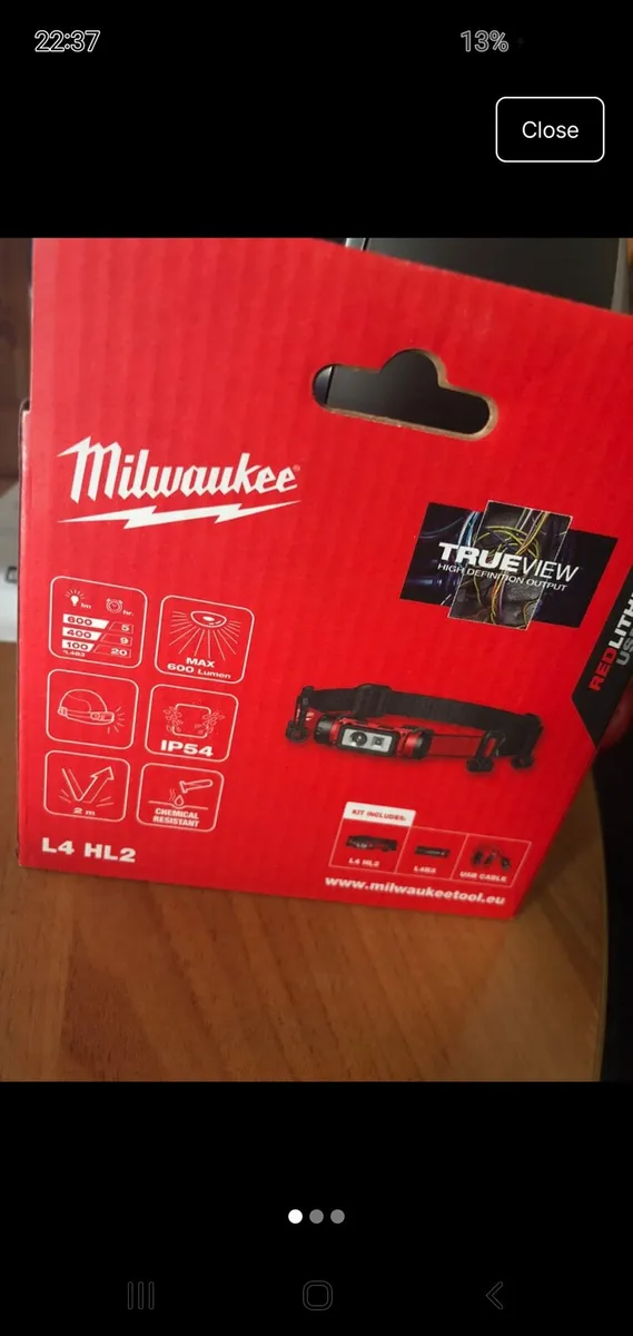 Milwaukee rechrgeable pocket flood light kit - Image 1