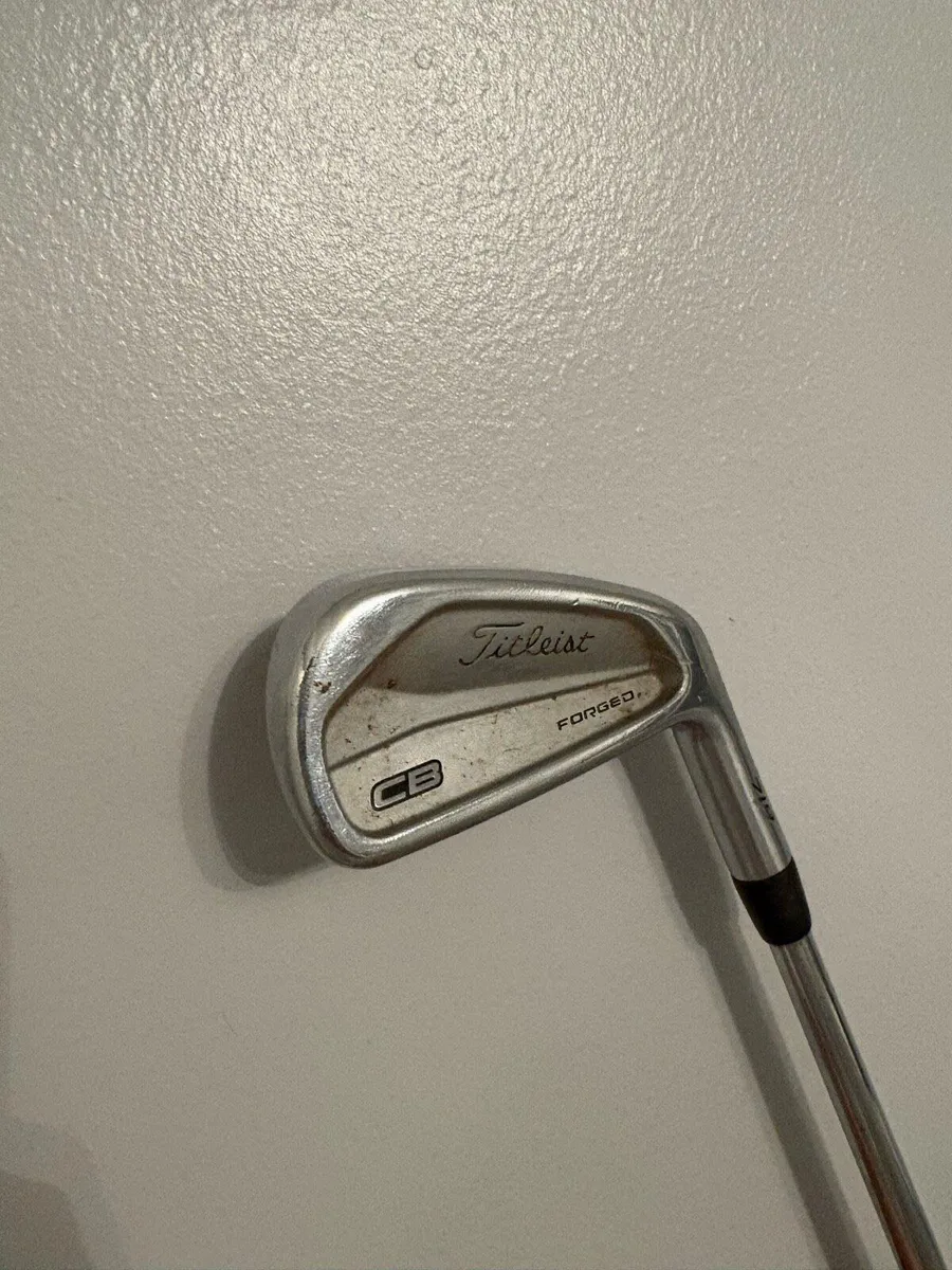 Titleist cb irons 4-pw 6.5 project x shafts - Image 3