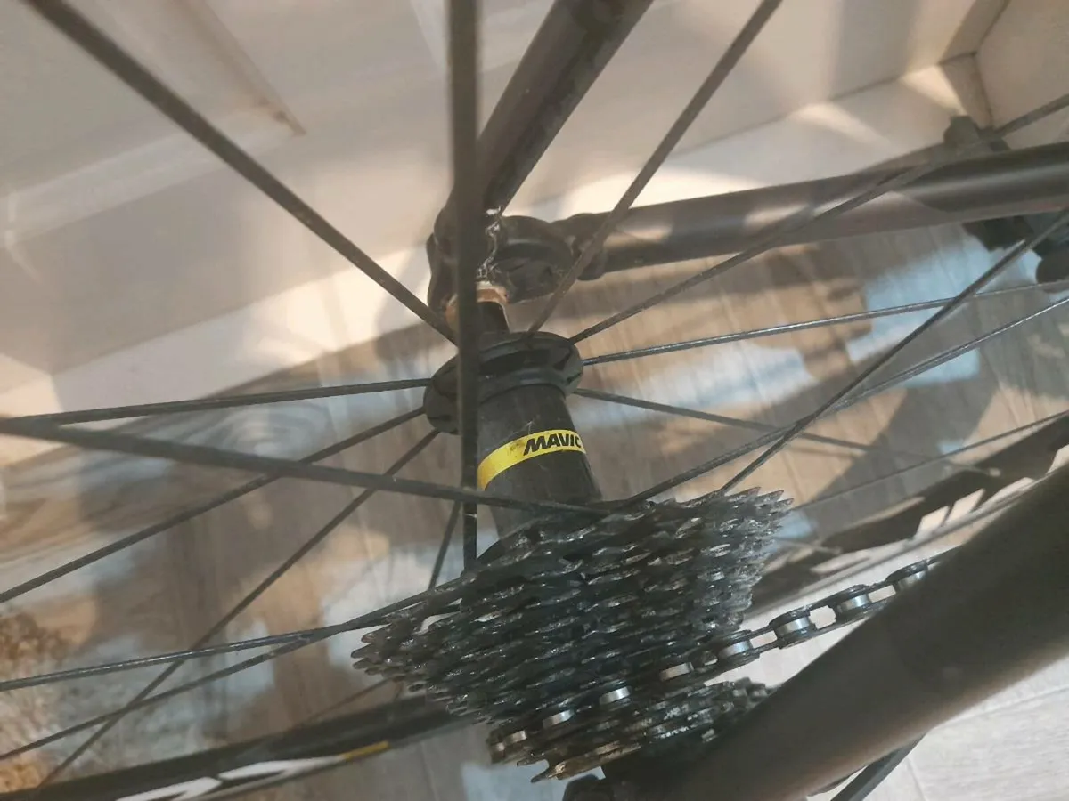 Road bike - Image 4