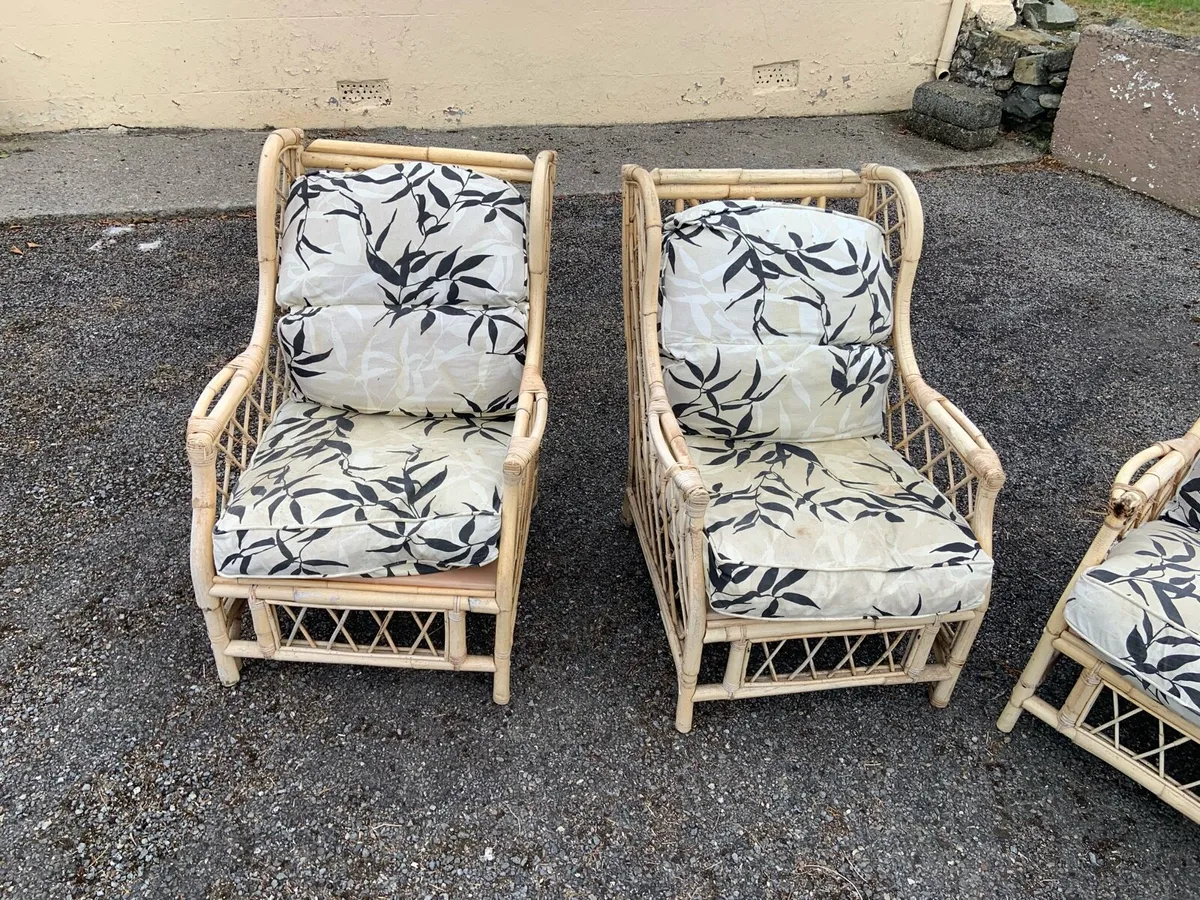 Wicker furniture - Image 2