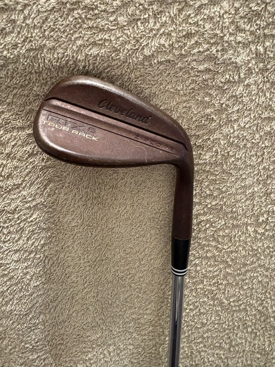 Golf wedges - Image 1