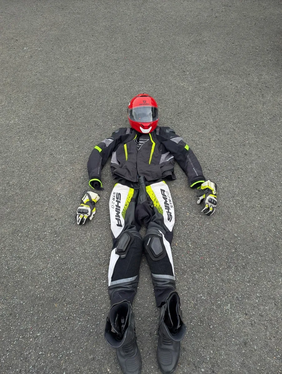 Complete Moterbike Gear Set - Image 1