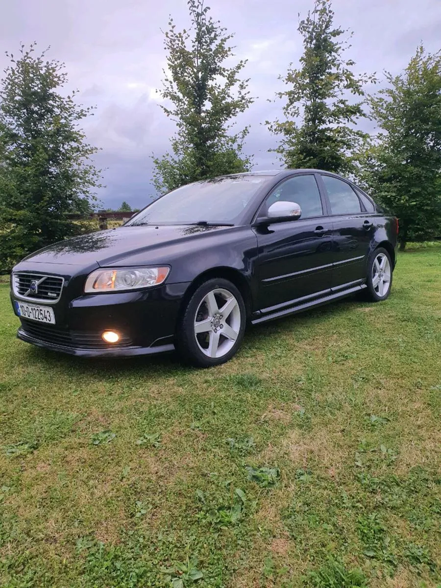 VOLVO S40 R-DESIGN 1.6 DIESEL 2010 - Image 1