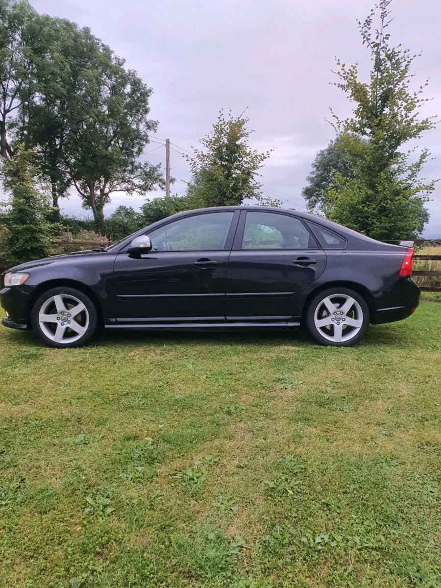 VOLVO S40 R-DESIGN 1.6 DIESEL 2010 - Image 2