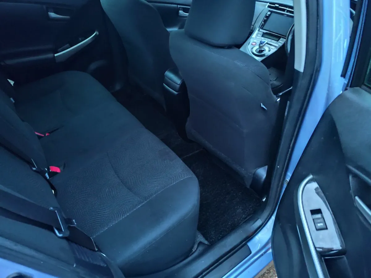 142 Toyota Prius PHV !1 Owner!New NCT! 44000Mls! - Image 4