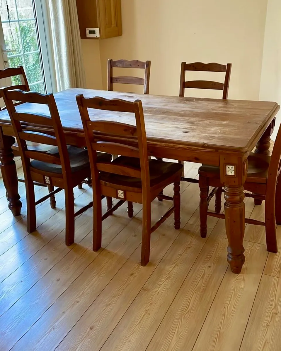 Dining Set- collection only Santry D9 - Image 1
