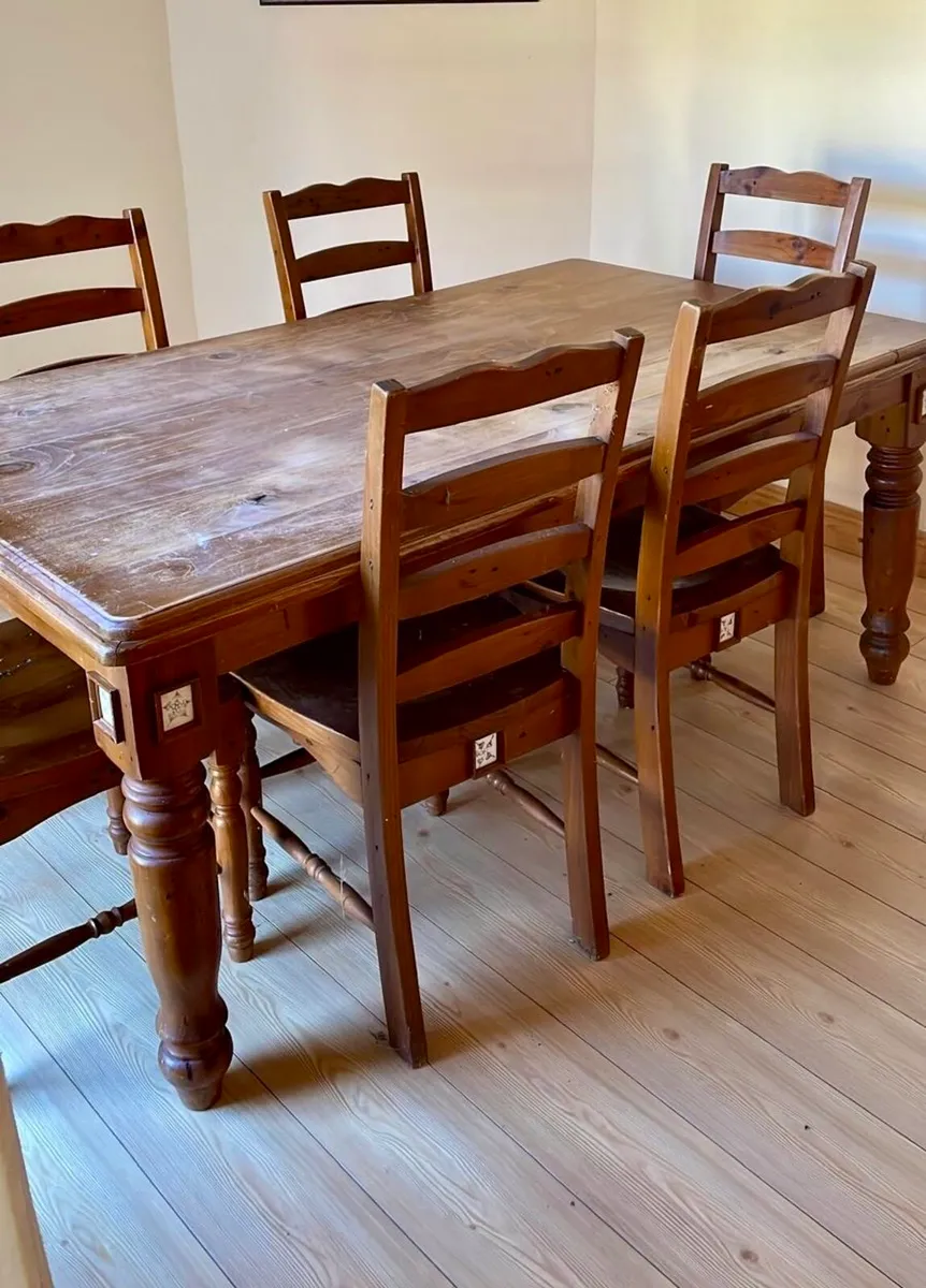 Dining Set- collection only Santry D9 - Image 2