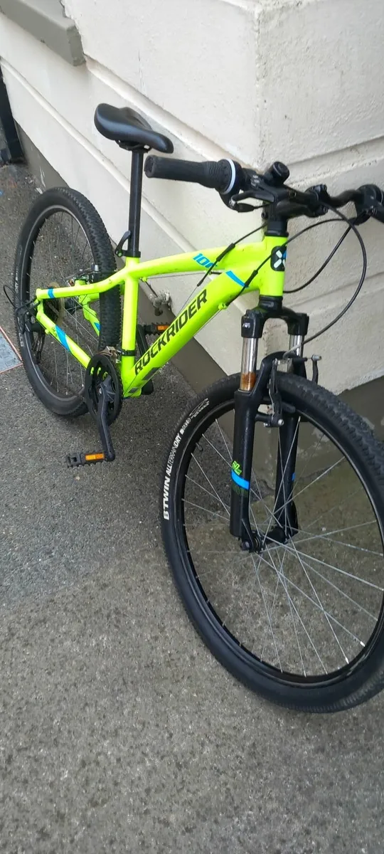 Boys bike - Image 1