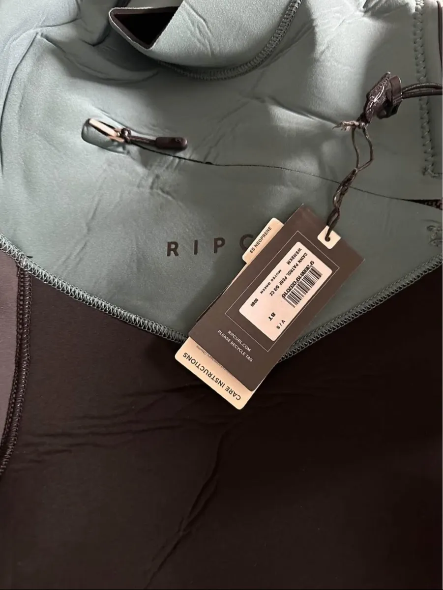 Wetsuit rip curl 5/3 size ST - Image 2