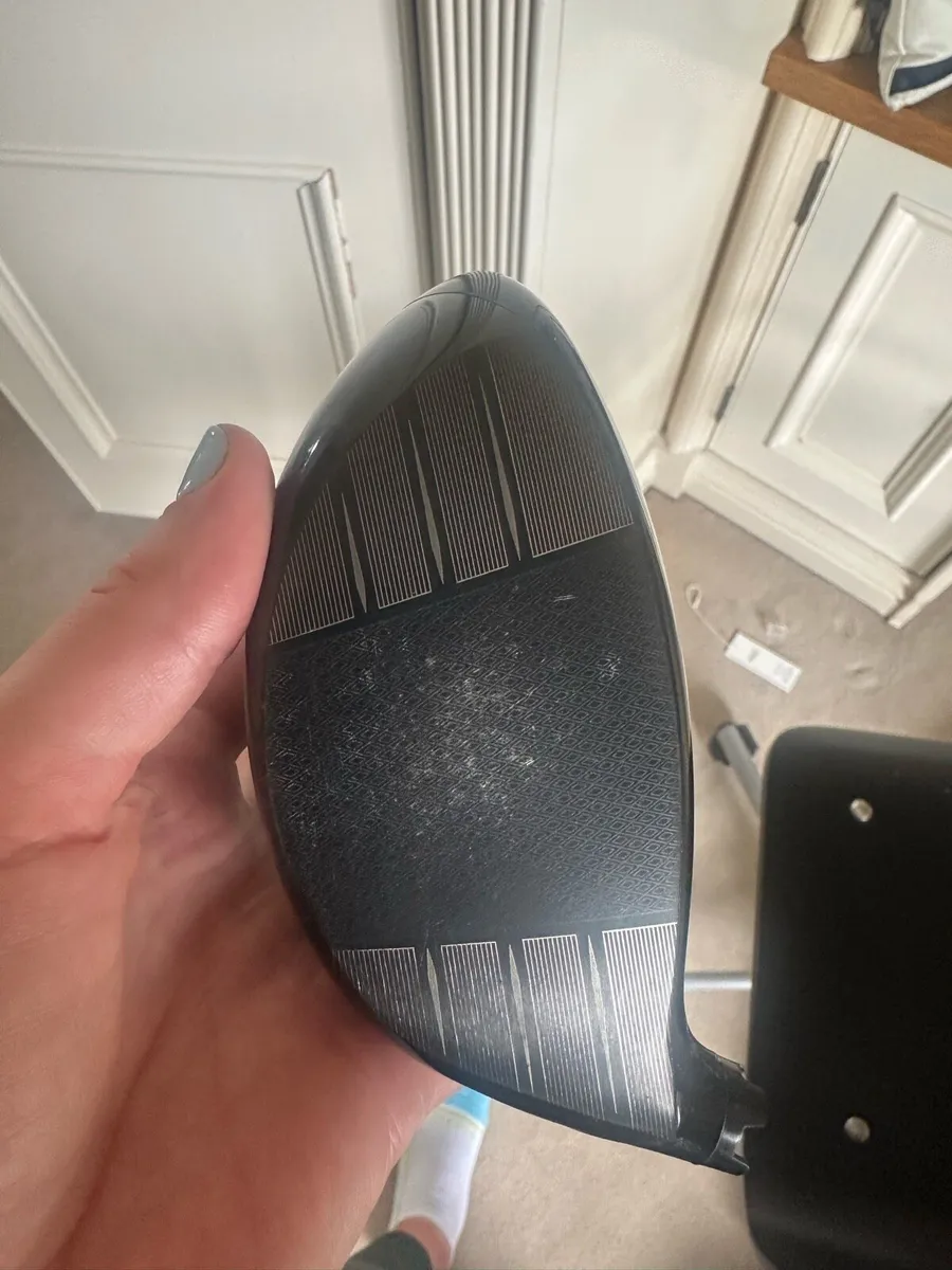 Titleist tsr3 Driver 8’ head only - Image 3