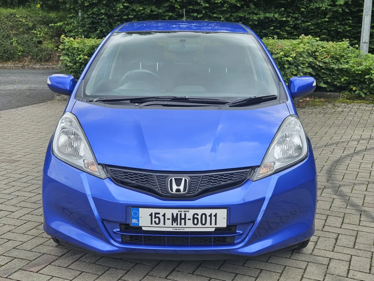 Honda Jazz PETROL MANUAL  * HIGH SPEC * NEW NCT *S - Image 2